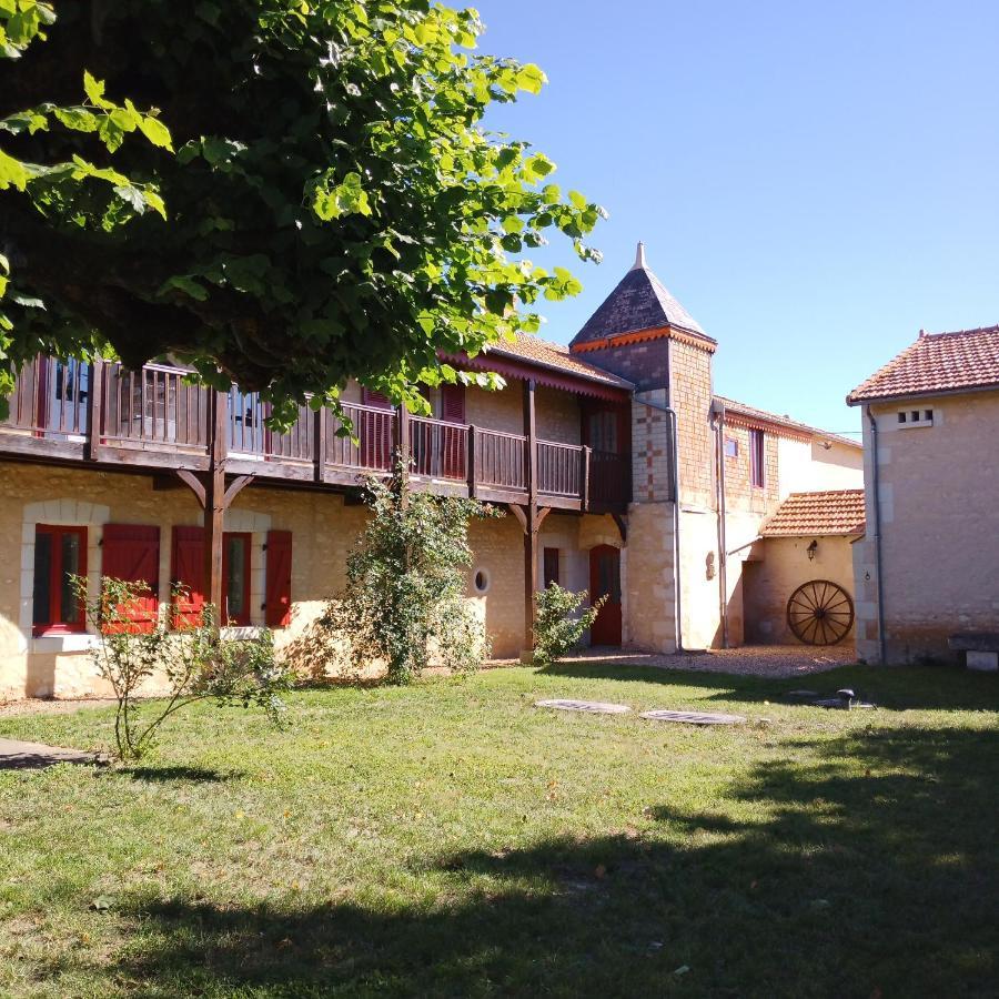 Au Repos Des Elfes Villa Braye-sous-Faye Exterior foto