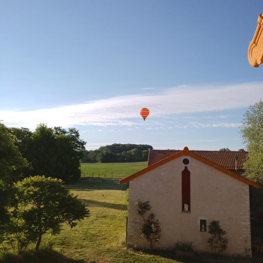 Au Repos Des Elfes Villa Braye-sous-Faye Exterior foto