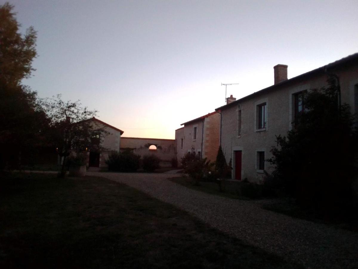 Au Repos Des Elfes Villa Braye-sous-Faye Exterior foto