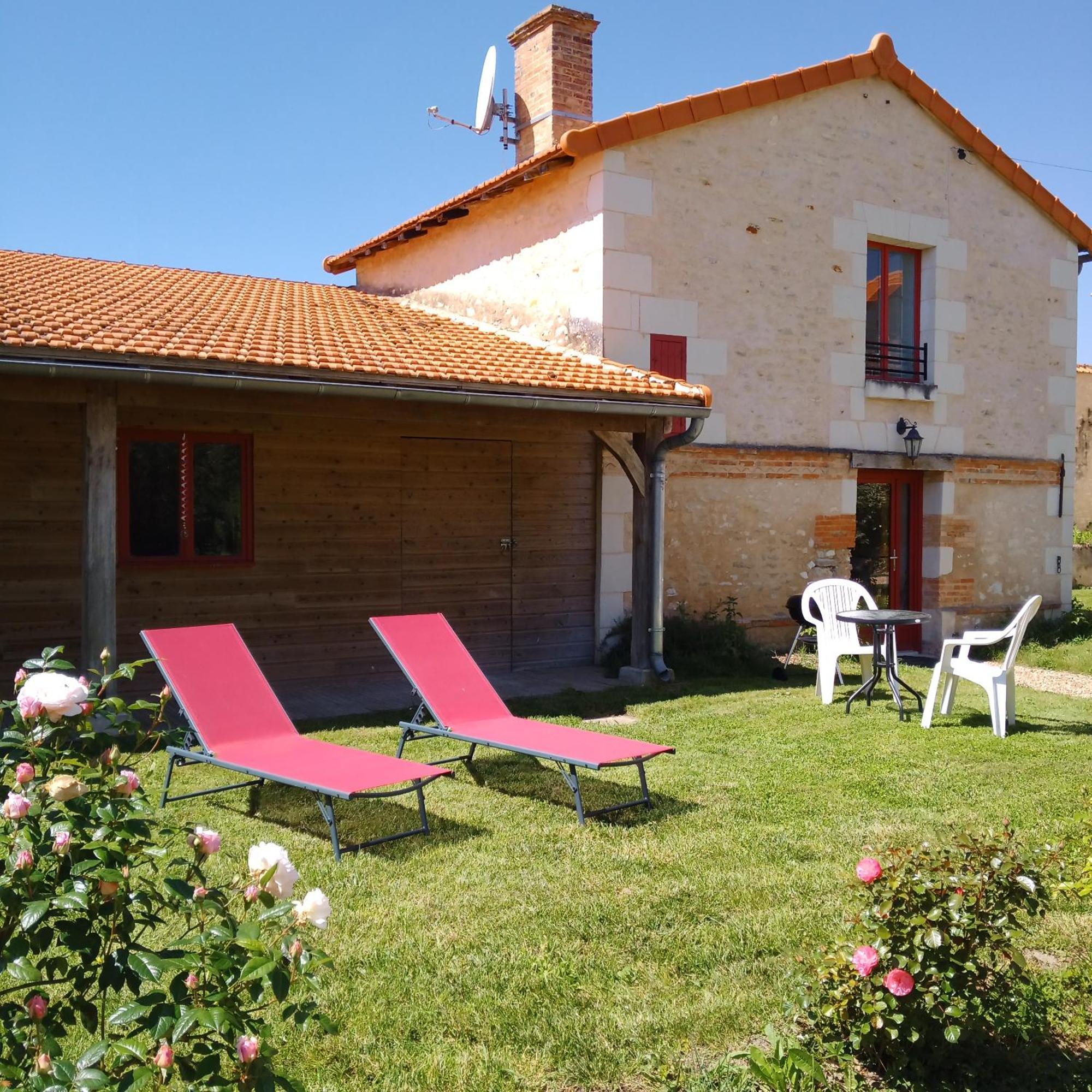 Au Repos Des Elfes Villa Braye-sous-Faye Exterior foto